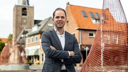 foto van wethjouder Chafiâ in Wateringen