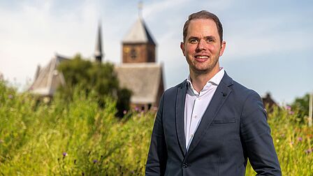 foto van wethouder Dennis Chafia